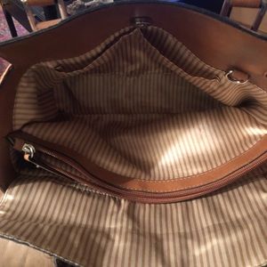 Very nice brown hand bag